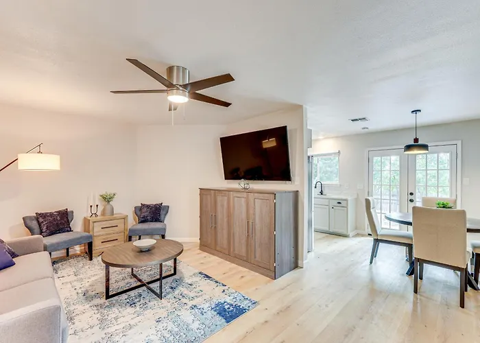 San Antonio Vacation Rental 11 Mi To River Walk!